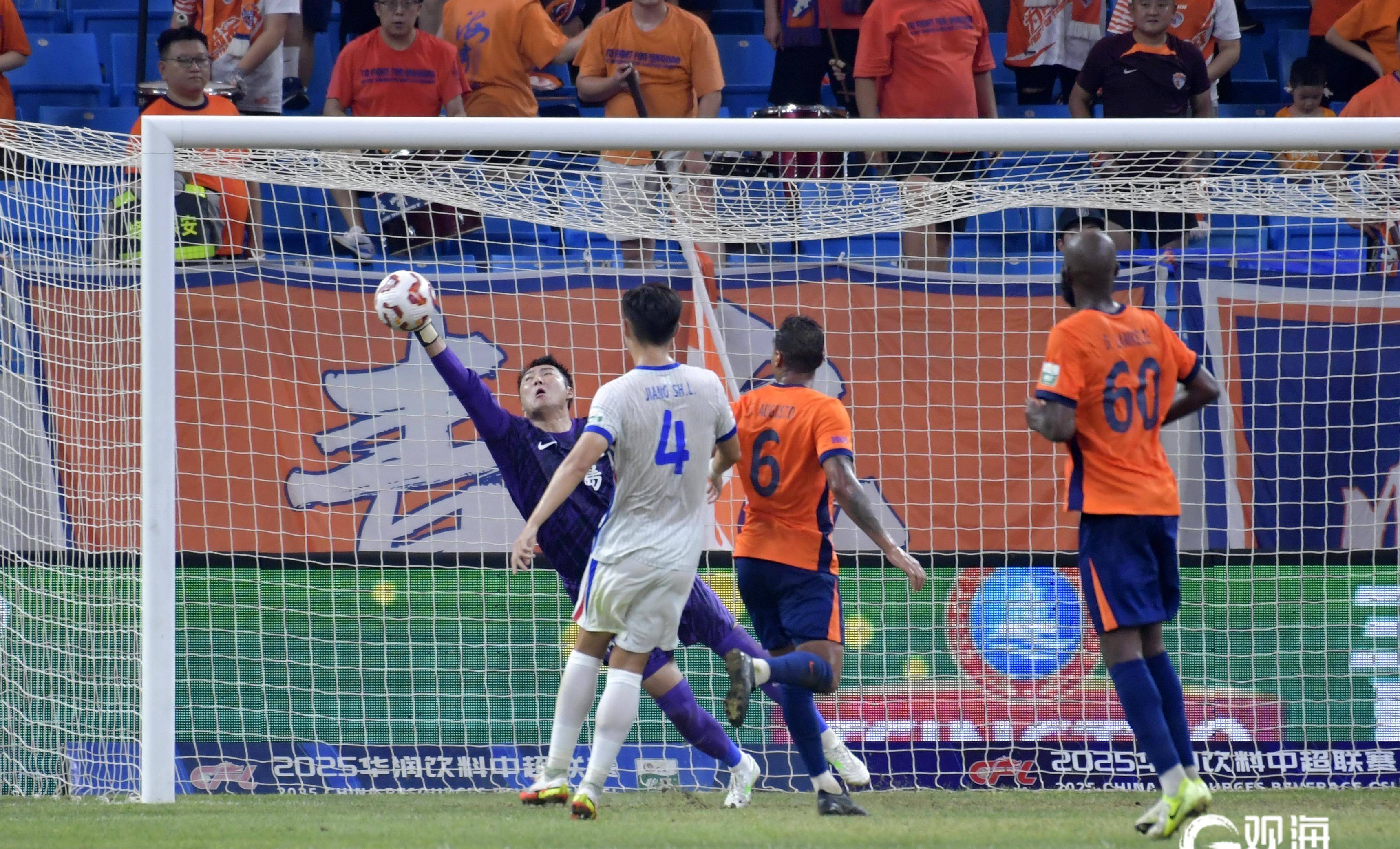爱游戏tv-上海申花主场实现大逆转，一战成名