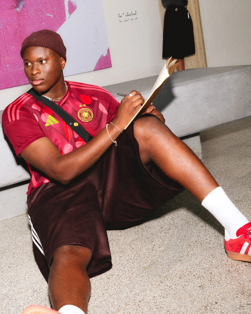 爱游戏大厅-德国女足队在比赛中实现完美连胜