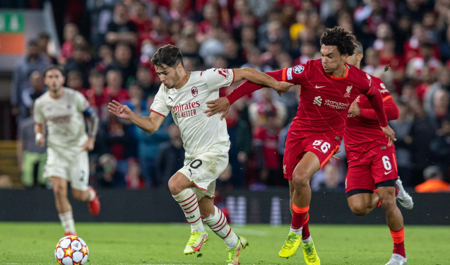 足球豪门激烈较量，欧洲赛场令人期待